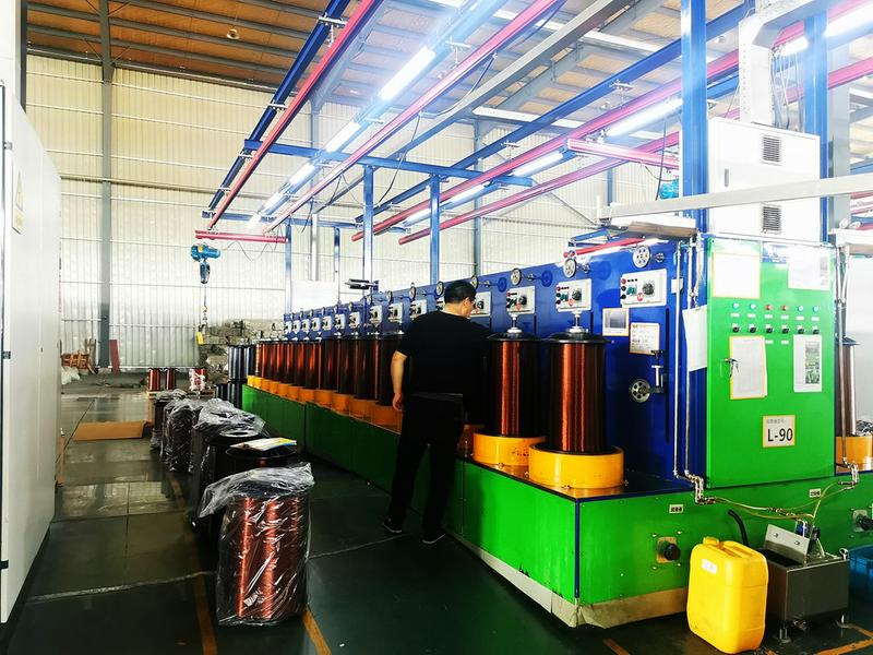 集中区建设投资发展（集团）有限公司综合党支部与安徽省公路桥梁工程有限公司隧道分公司党总支联合开展“以学增智强党性，以学促干建新功”主题党日活动